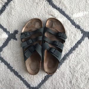 3 band Birkenstocks